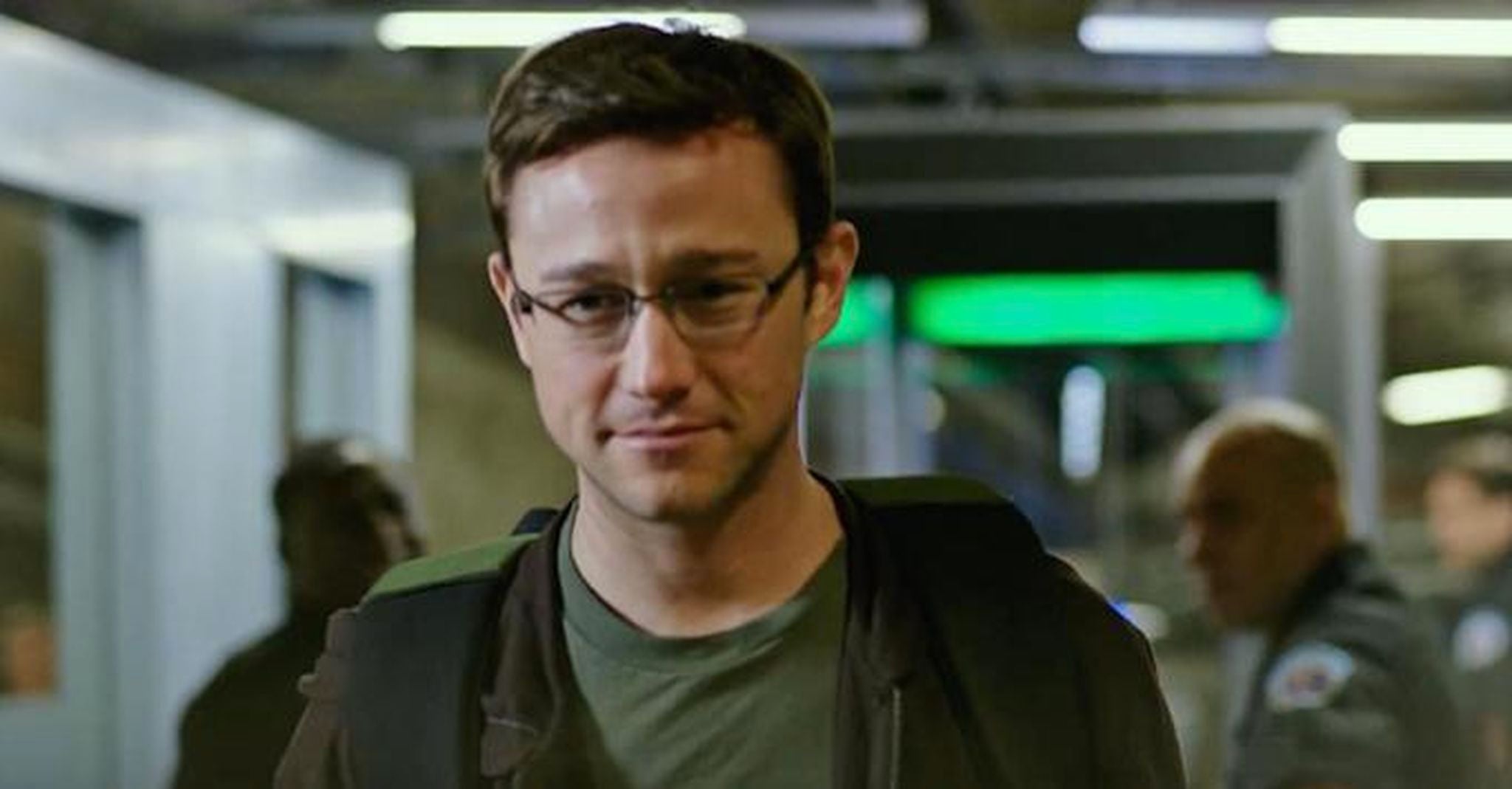Trailer for 'Snowden,' the Oliver Stone film starring Joseph GordonLevitt, has arrived