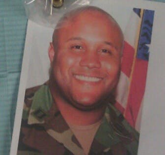 Twitter defies sheriff's plea for silence during Dorner manhunt