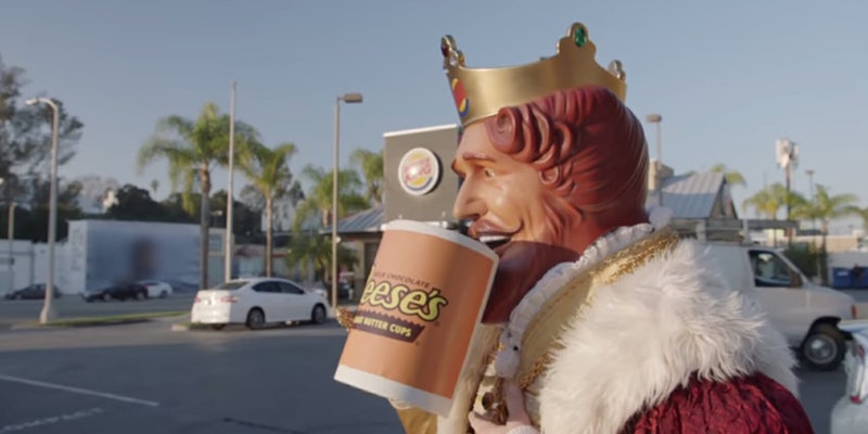 Burger King released a new ad supporting net neutrality on Wednesday using Whoppers to show customers what 'slow lanes' and 'fast lanes' would be like.