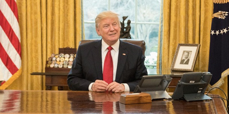 Donald Trump in the Oval office