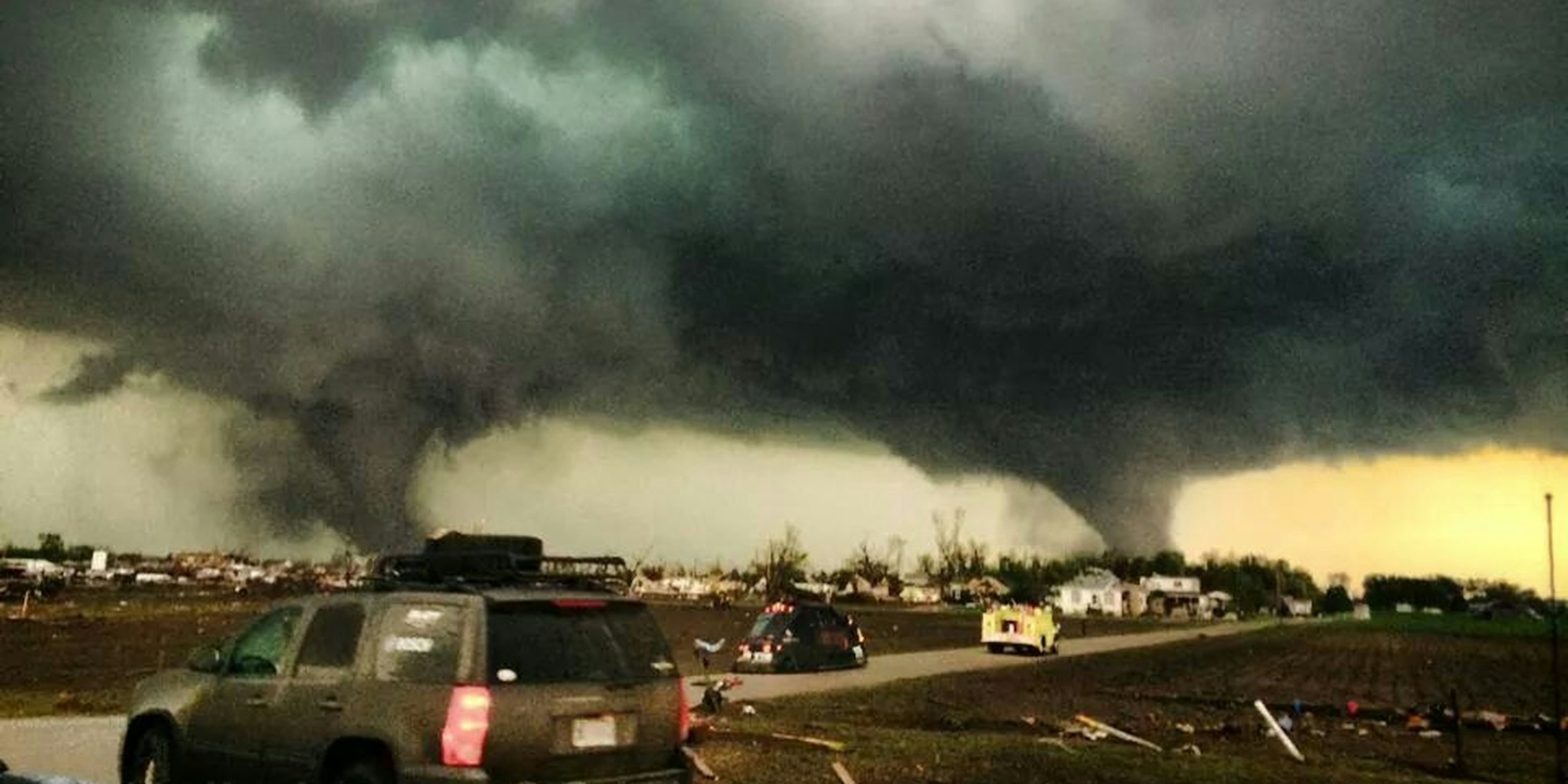 Deadly double tornadoes touch down in terrifying stormchase video
