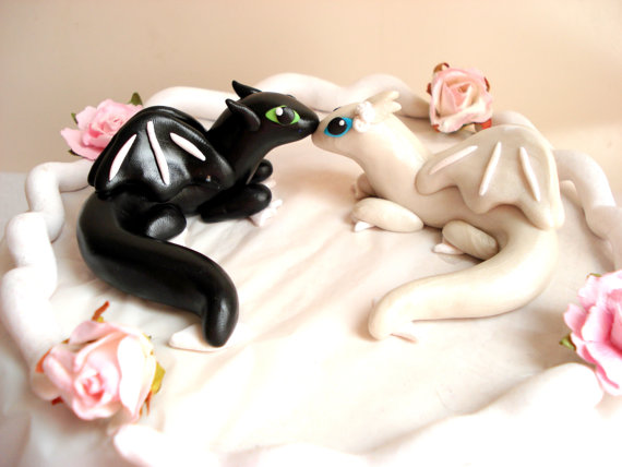 15 wonderfully nerdy wedding cake toppers - The Daily Dot
