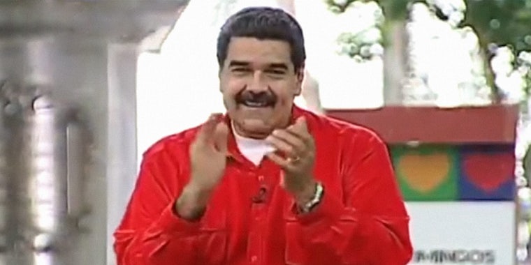 Venezuelan President Nicolas Maduro claps along to 'Despacito'