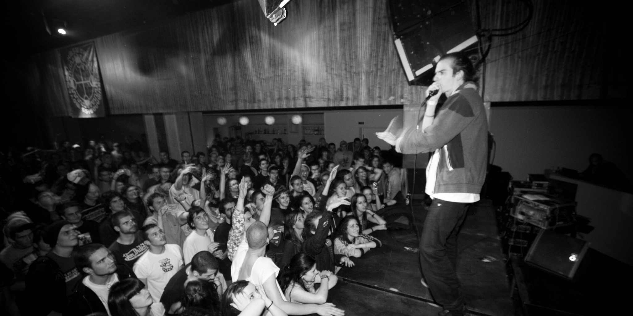 Your iPhone can now beatbox thanks to Siri's mad skills The Daily Dot