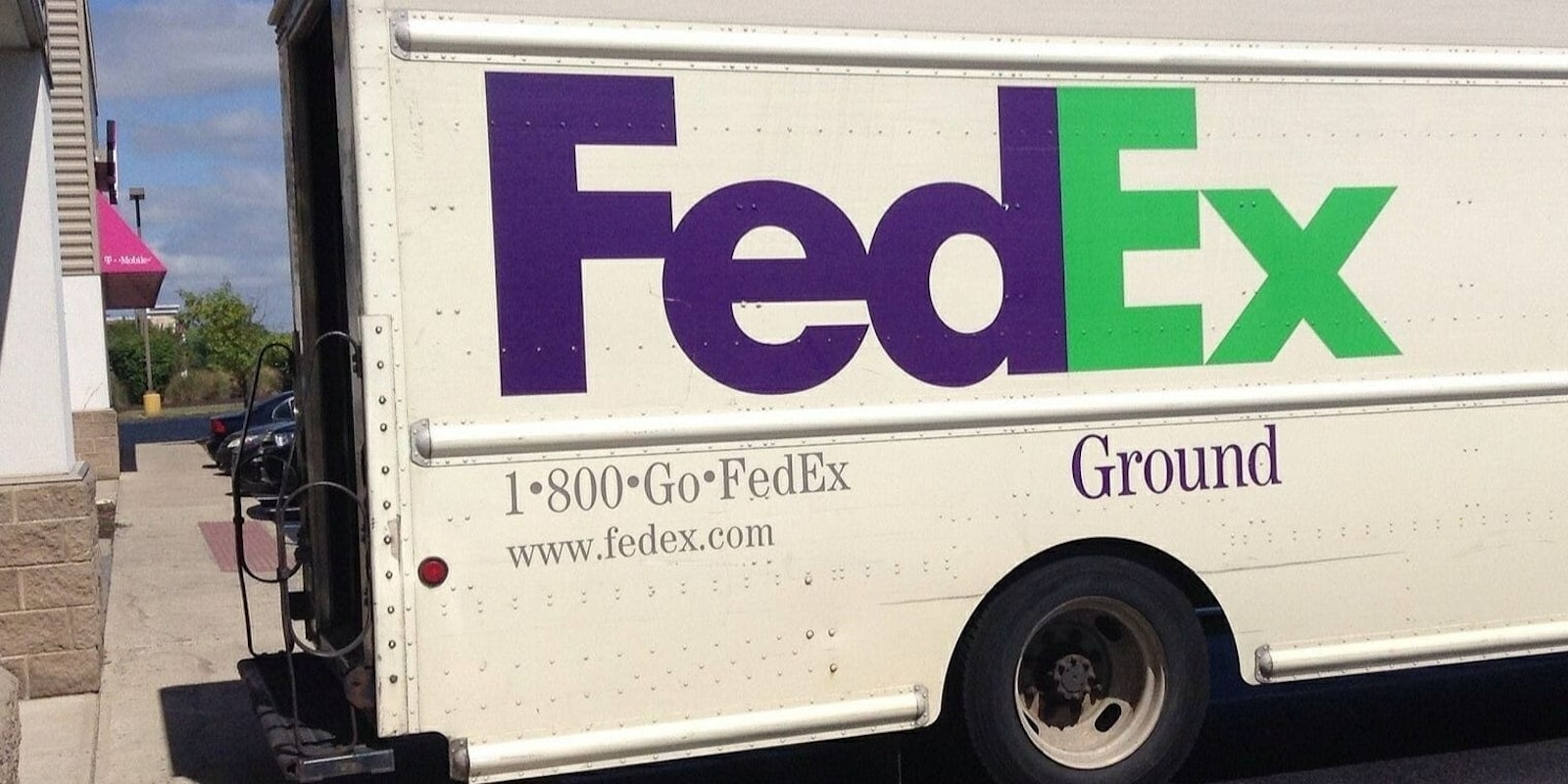 FedEx bomb explosion Austin Texas