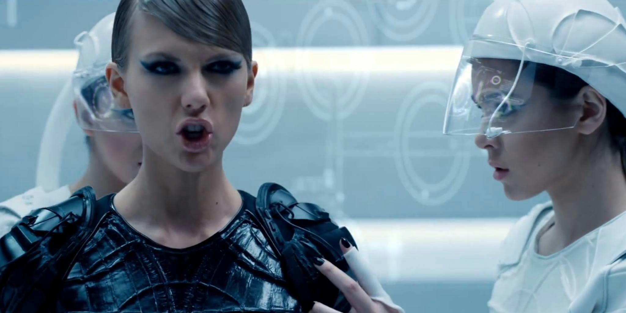 Taylor swift bad. Taylor Swift: Bad Blood фильм 2015. Кендрик Ламар Тейлор Свифт. Taylor Swift: Bad Blood фильм 2015 актёры. Taylor Swift Bad Blood обложка.