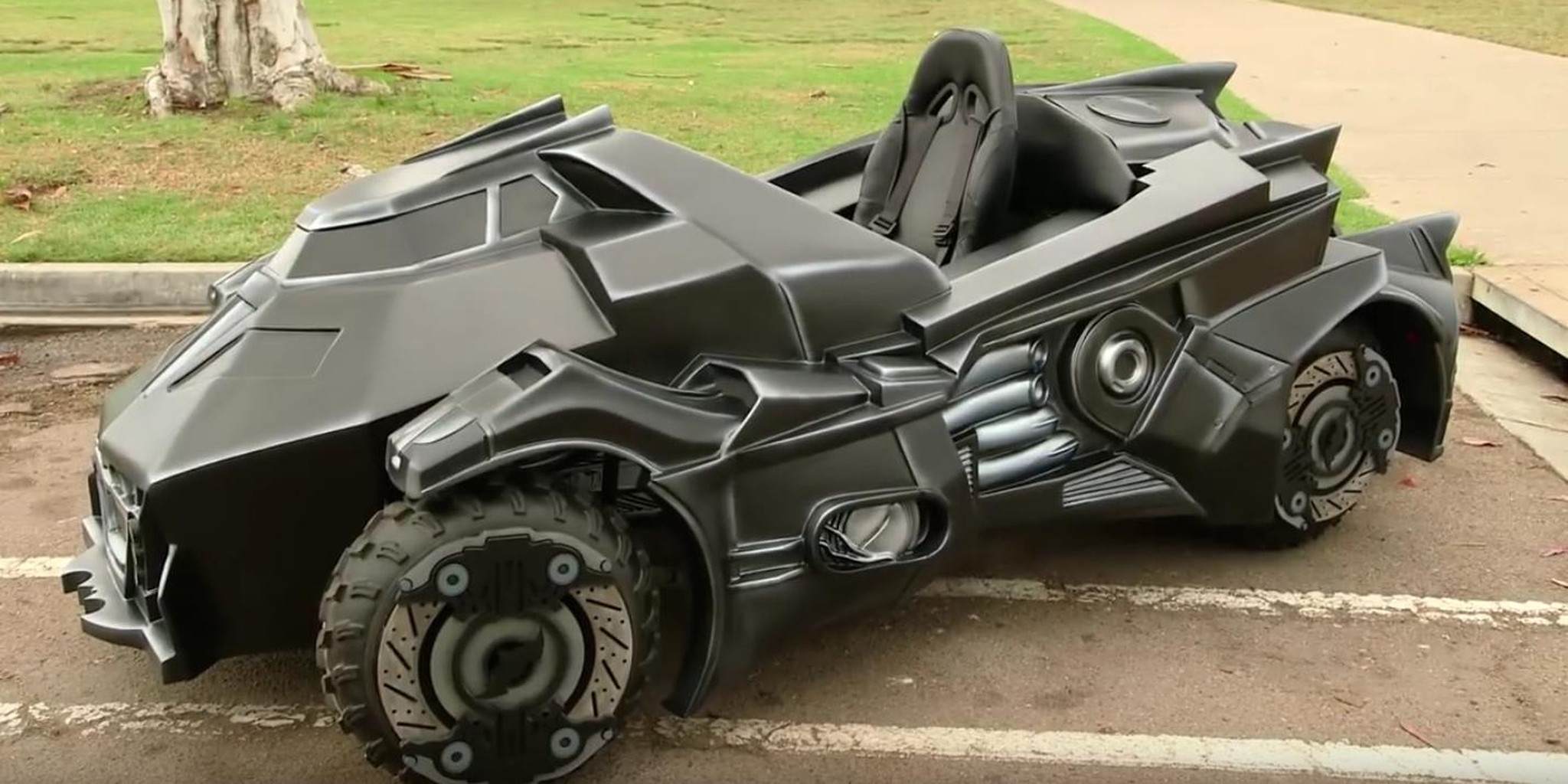 Batman batmobile go kart online