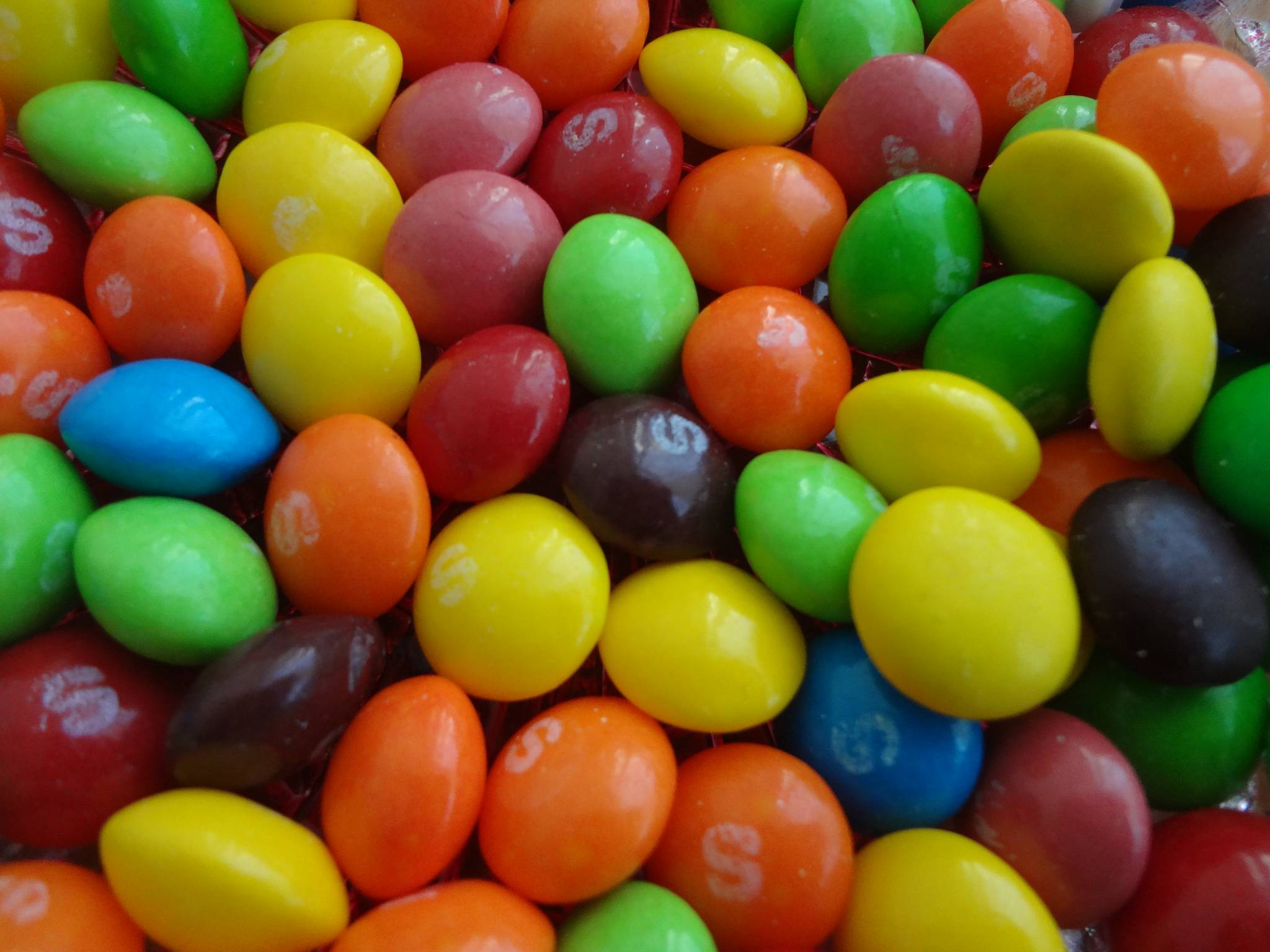 Image in Donald Trump Jr.'s Skittles Tweet Pulled for Copyright Infringement