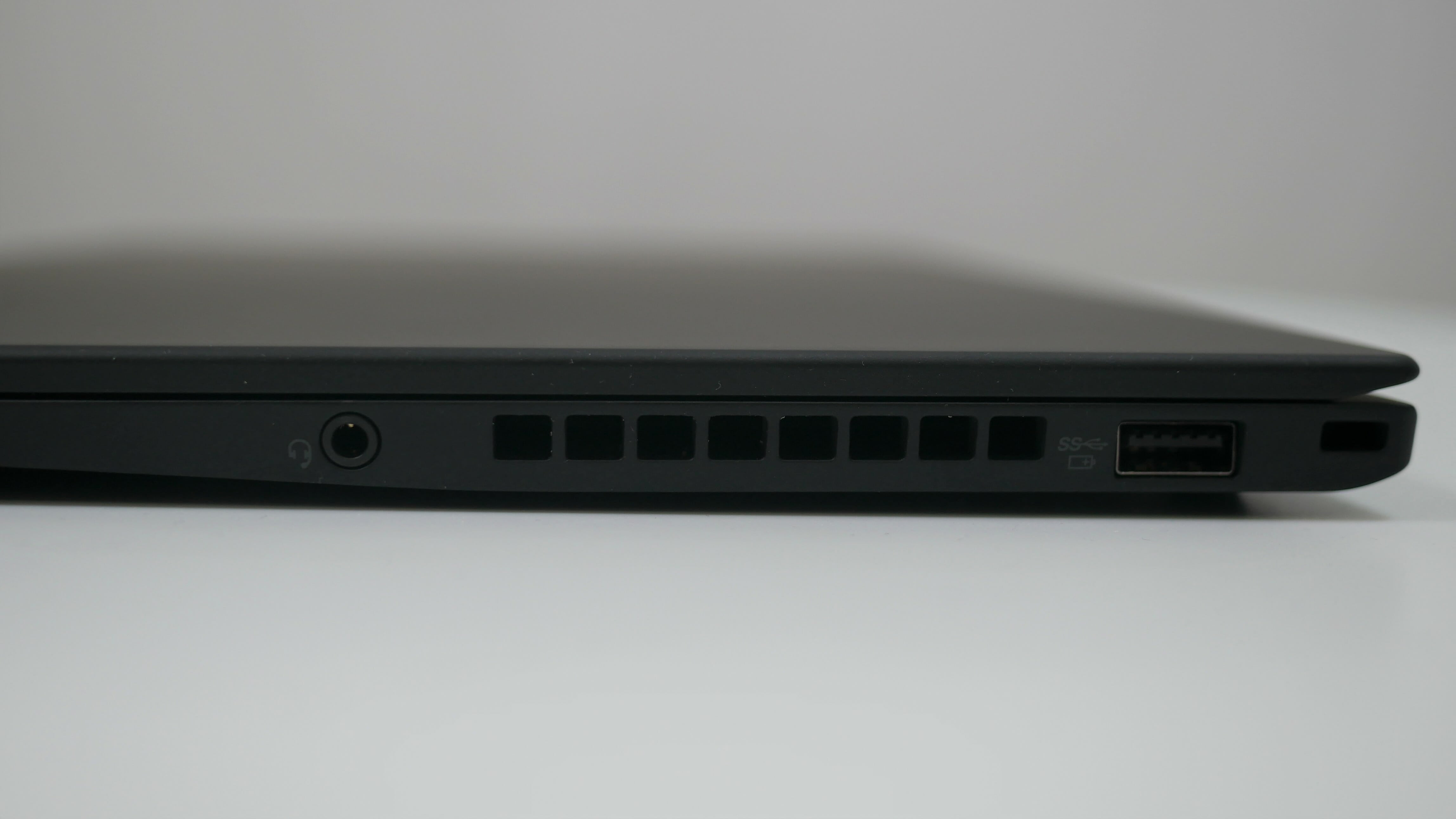 review : lenovo thinkpad x1 carbon ports