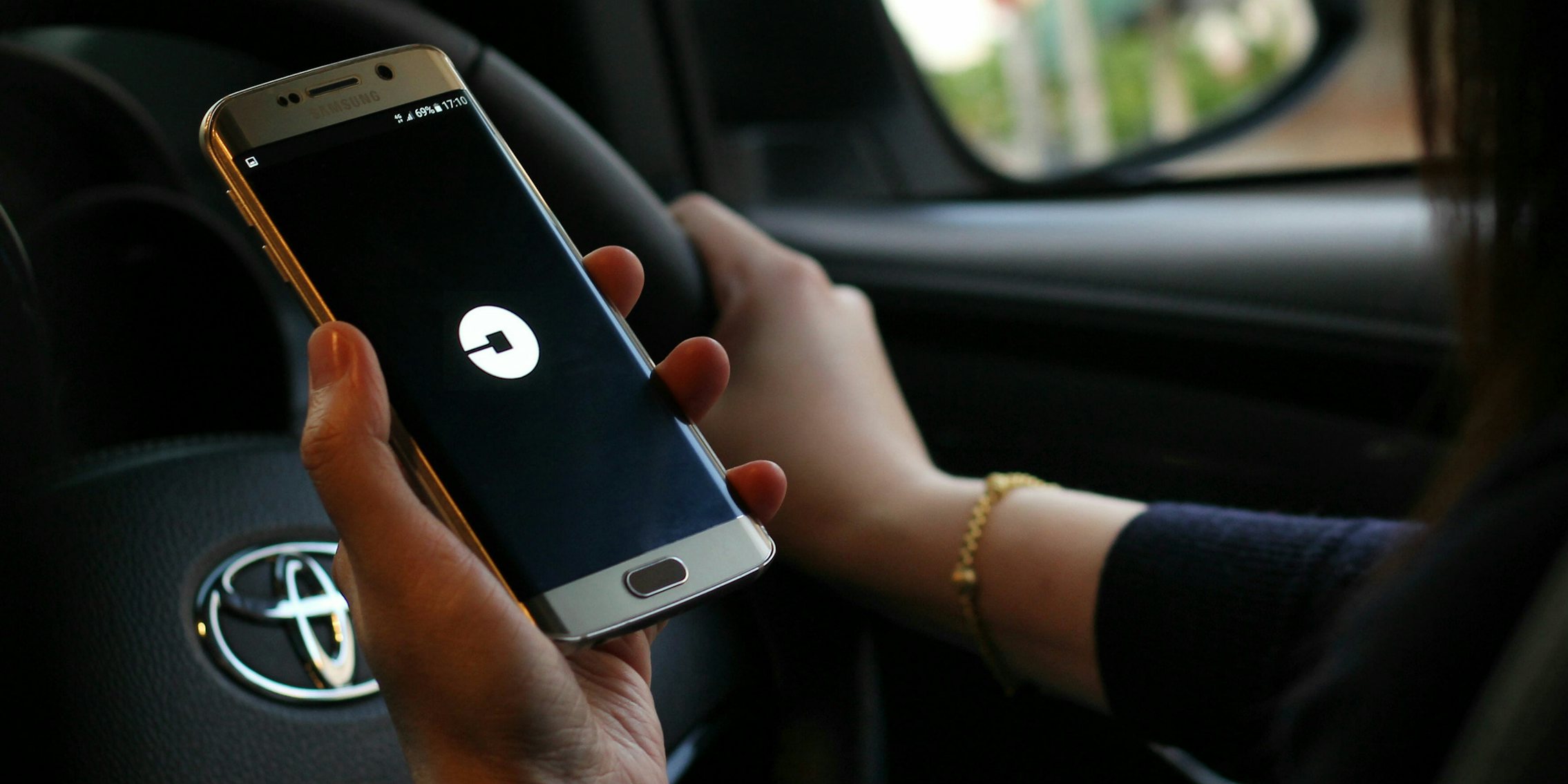 uber smartphone ride hailing app