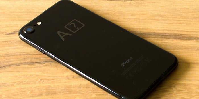 Here S How To Temporarily Fix The Strange I To A Iphone Bug Here S How To Temporarily Fix The Strange I To A Iphone Bug