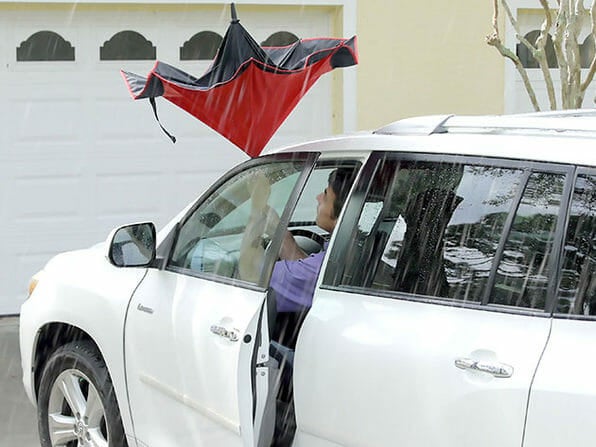 reverse-closing umbrella