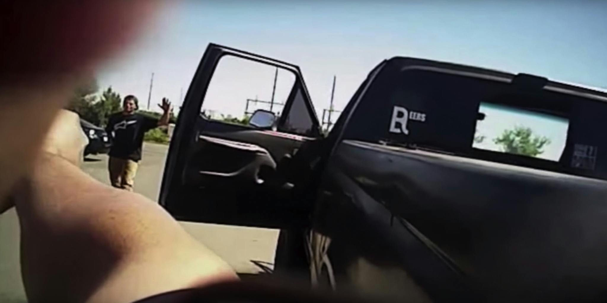 Fresno Police Release Body Cam Footage Of Officers Shooting Unarmed 19 Year Old The Daily Dot