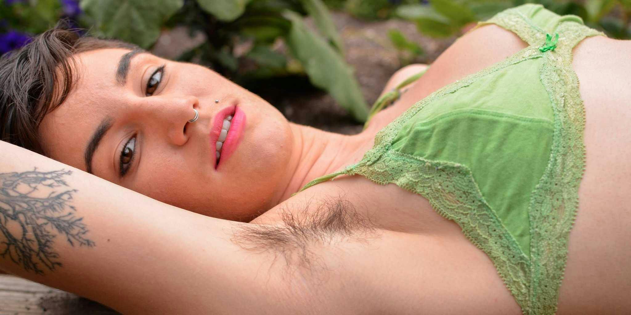 2048px x 1024px - This photographer is bringing back body hair in porn - The Daily Dot