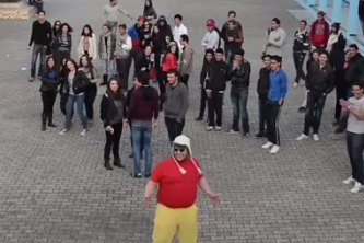 Harlem Shake meme