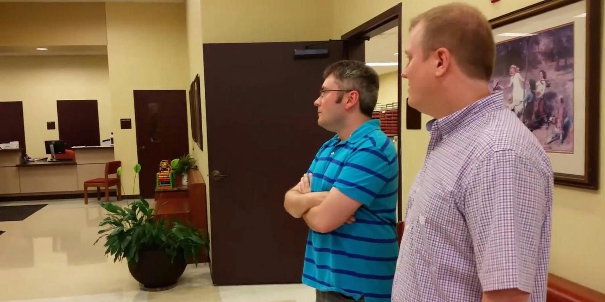 Heartbreaking Video Captures Same Sex Couple Being Denied A Marriage License 4074