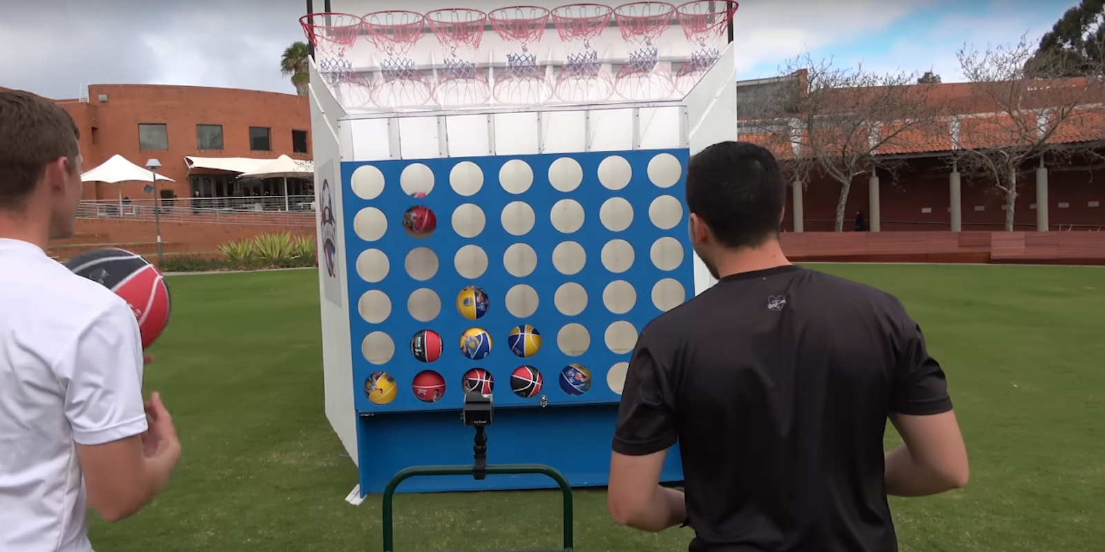 connect four basketball