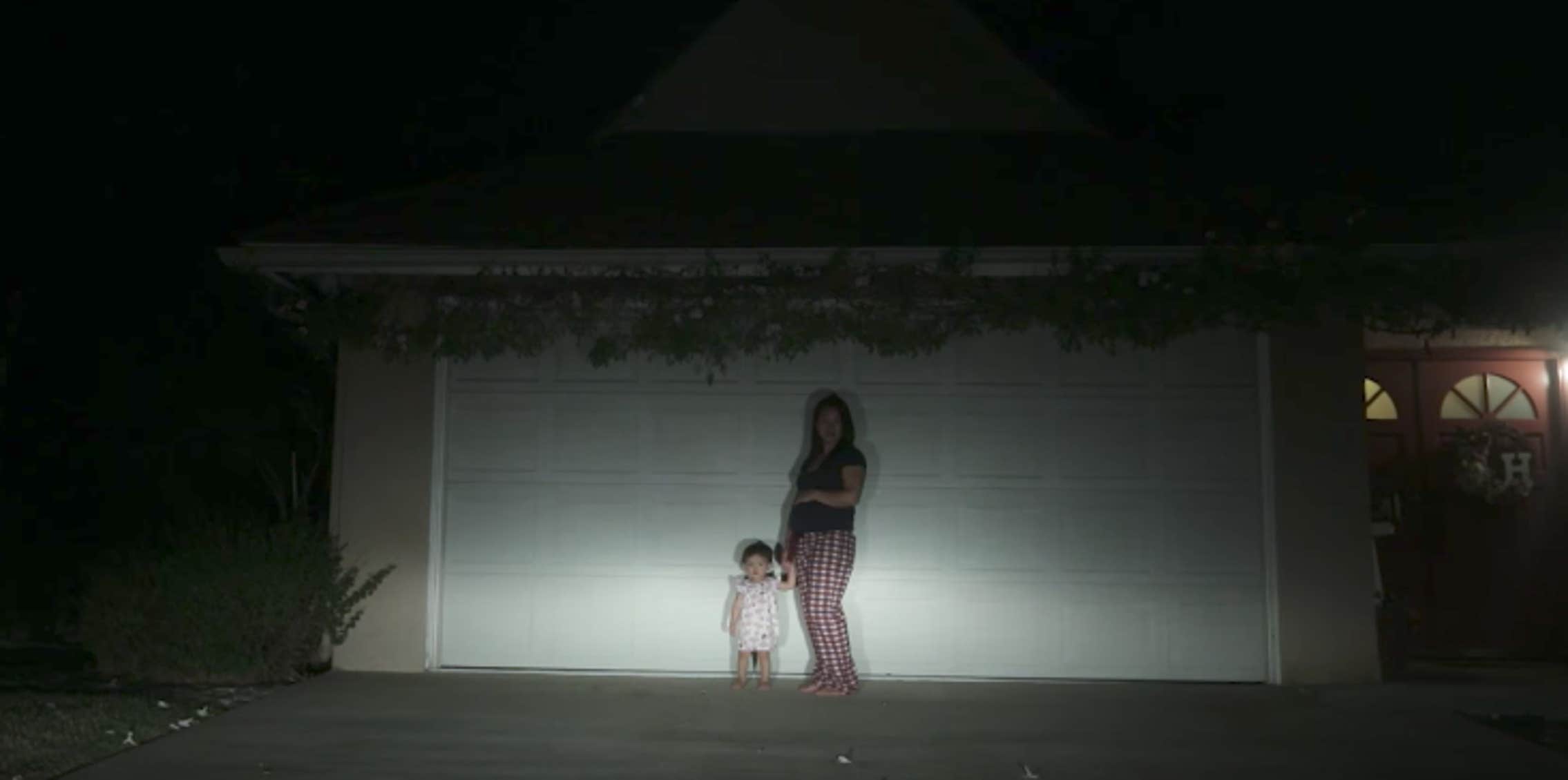 Couple makes a horror film to reveal their baby's gender Couple makes a horror film to reveal their baby's gender