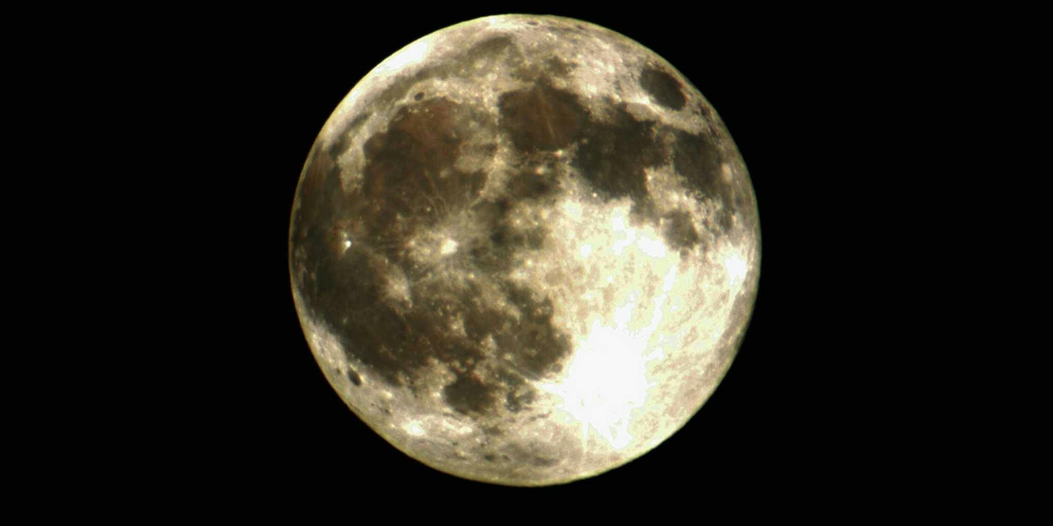 Тысяча лун. Best Moon. Луне 1000 лет. Луны в 1000-7.