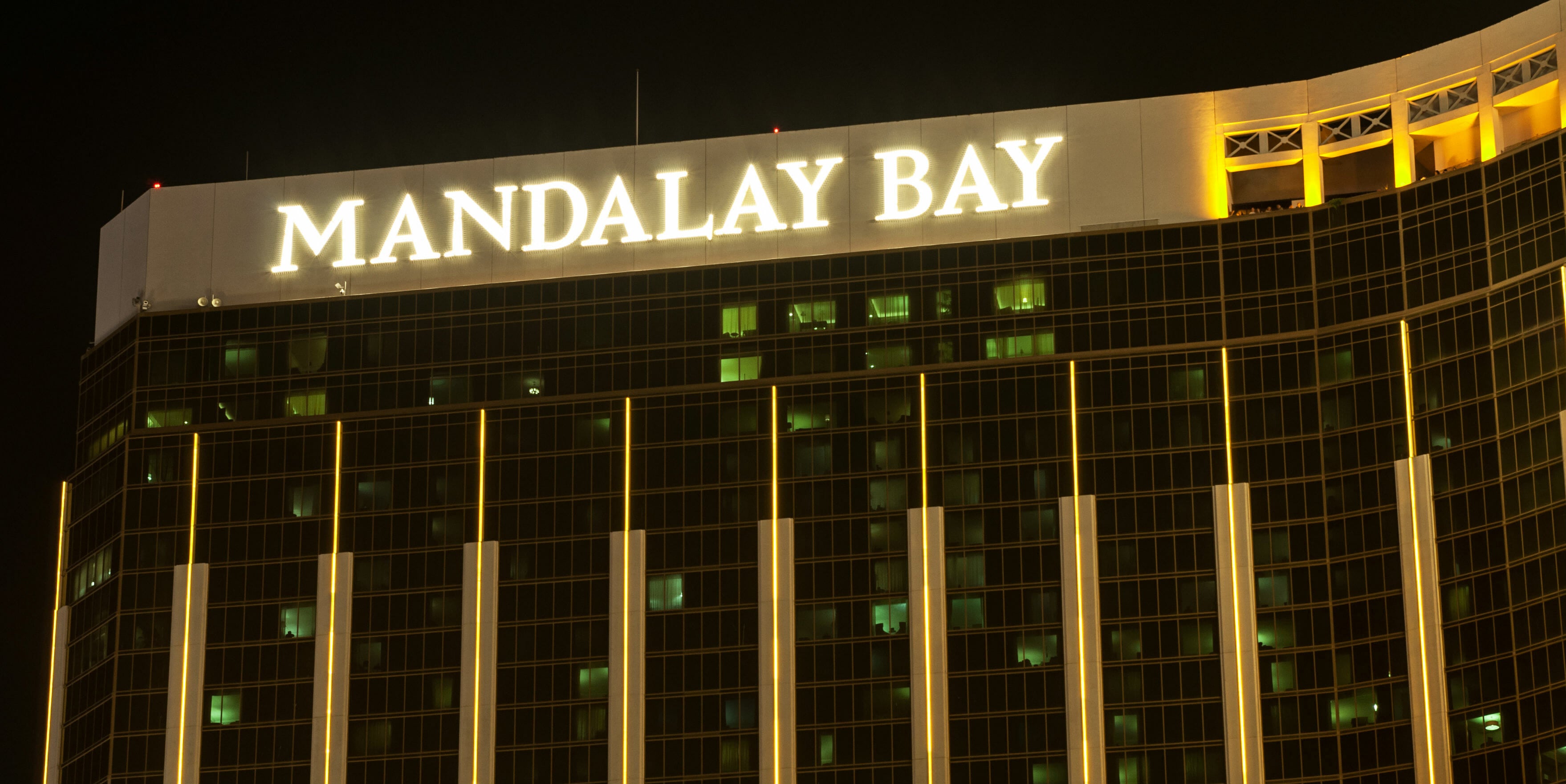 las vegas shooting : mandalay bay