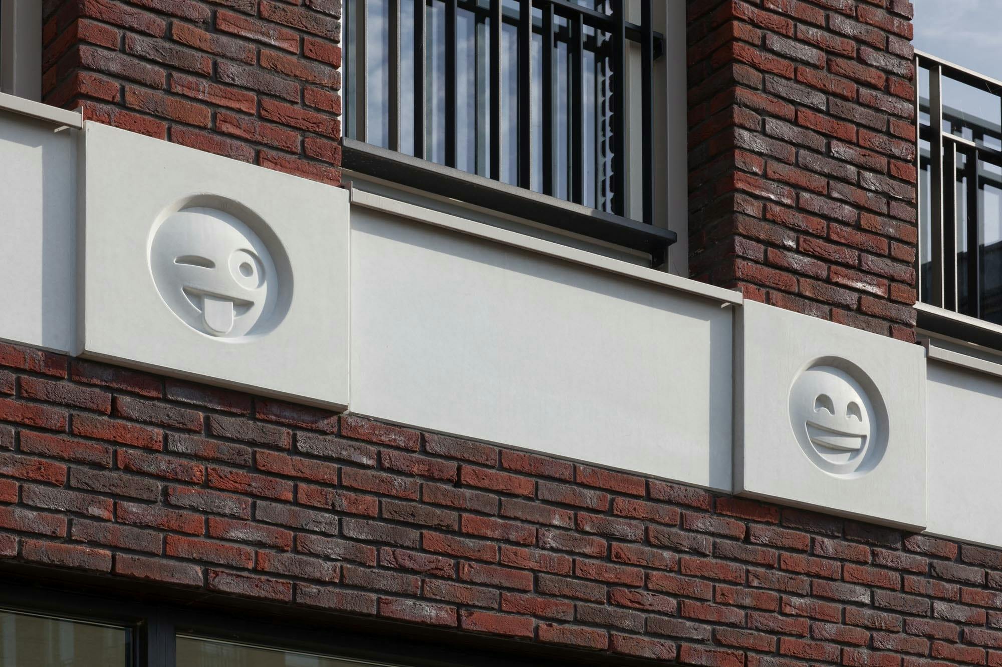 dutch emoji building the netherlands