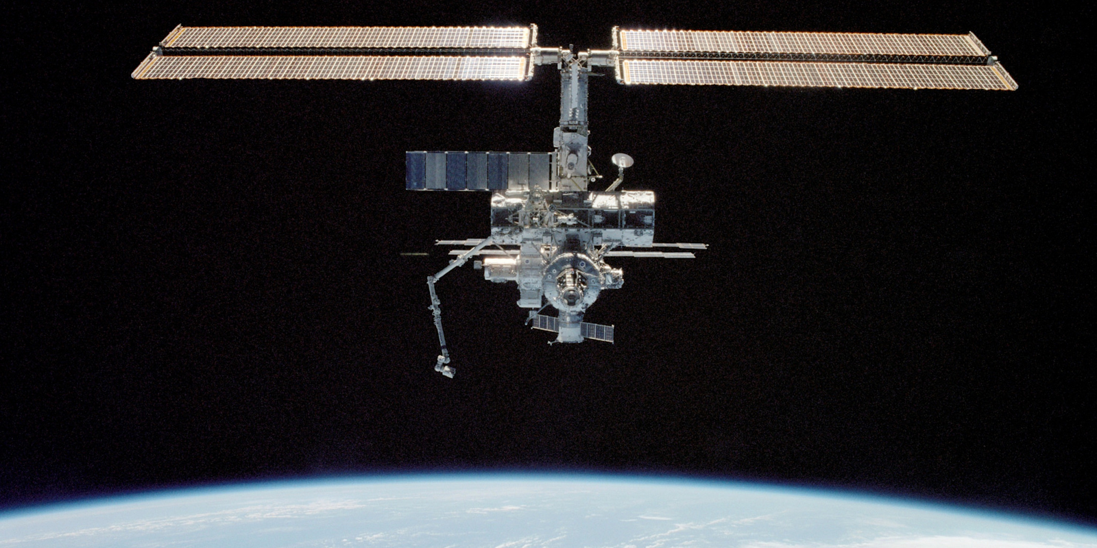 International Space Station, 2002
