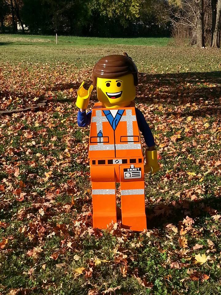 Kids best sale lego costume