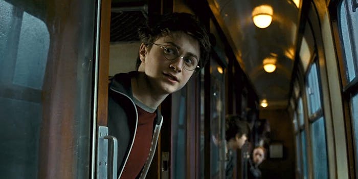 Harry Potter on train