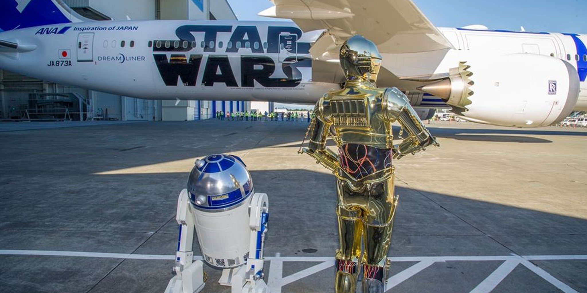 Japanese airline unveils R2-D2 and BB-8 'Star Wars' jets - The