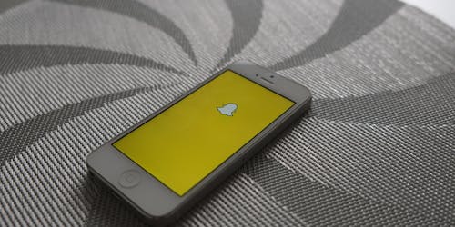 how to create a snapchat geofilter