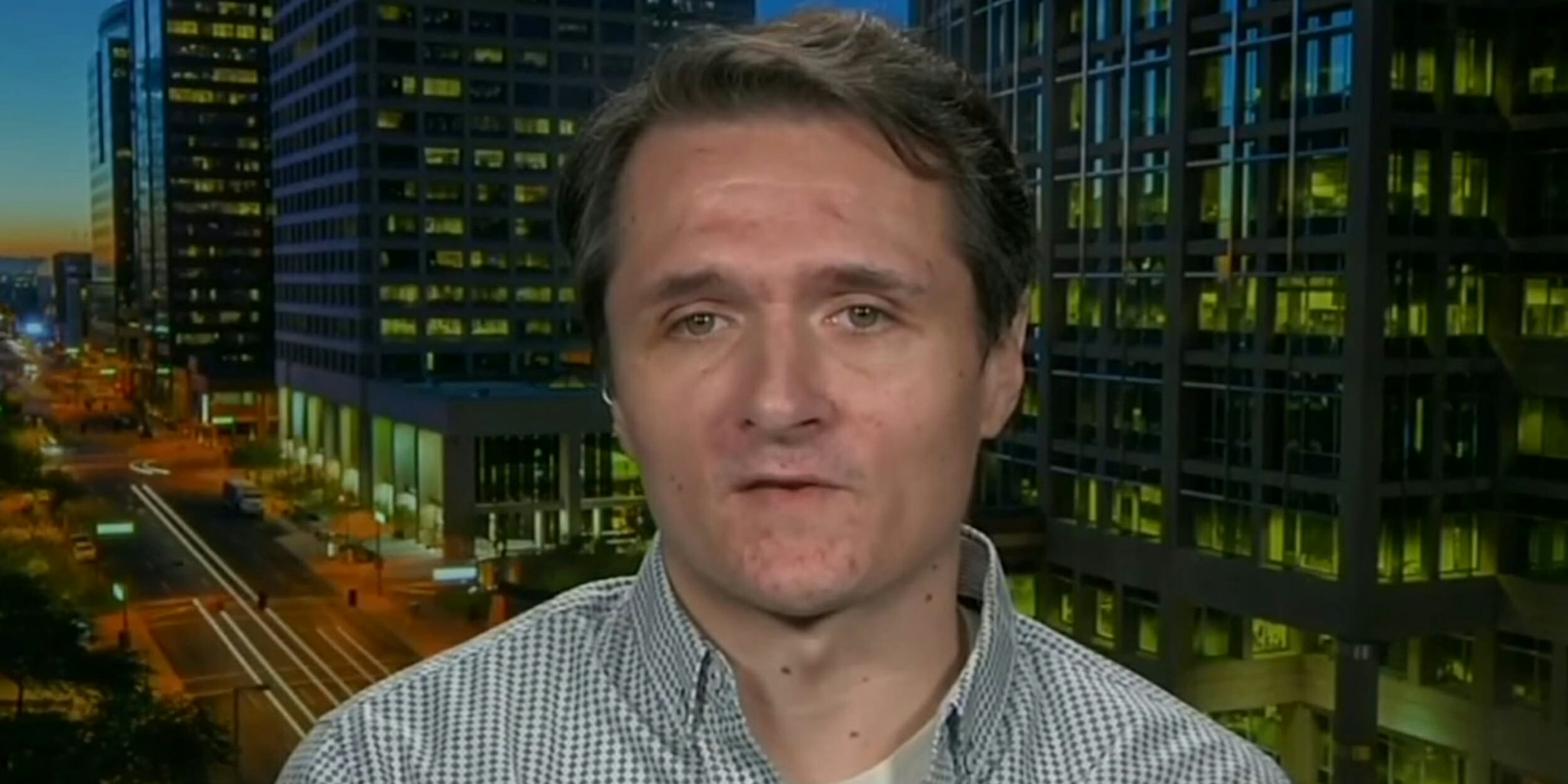 Paul Horner, a prominent fake news writer, was found dead.