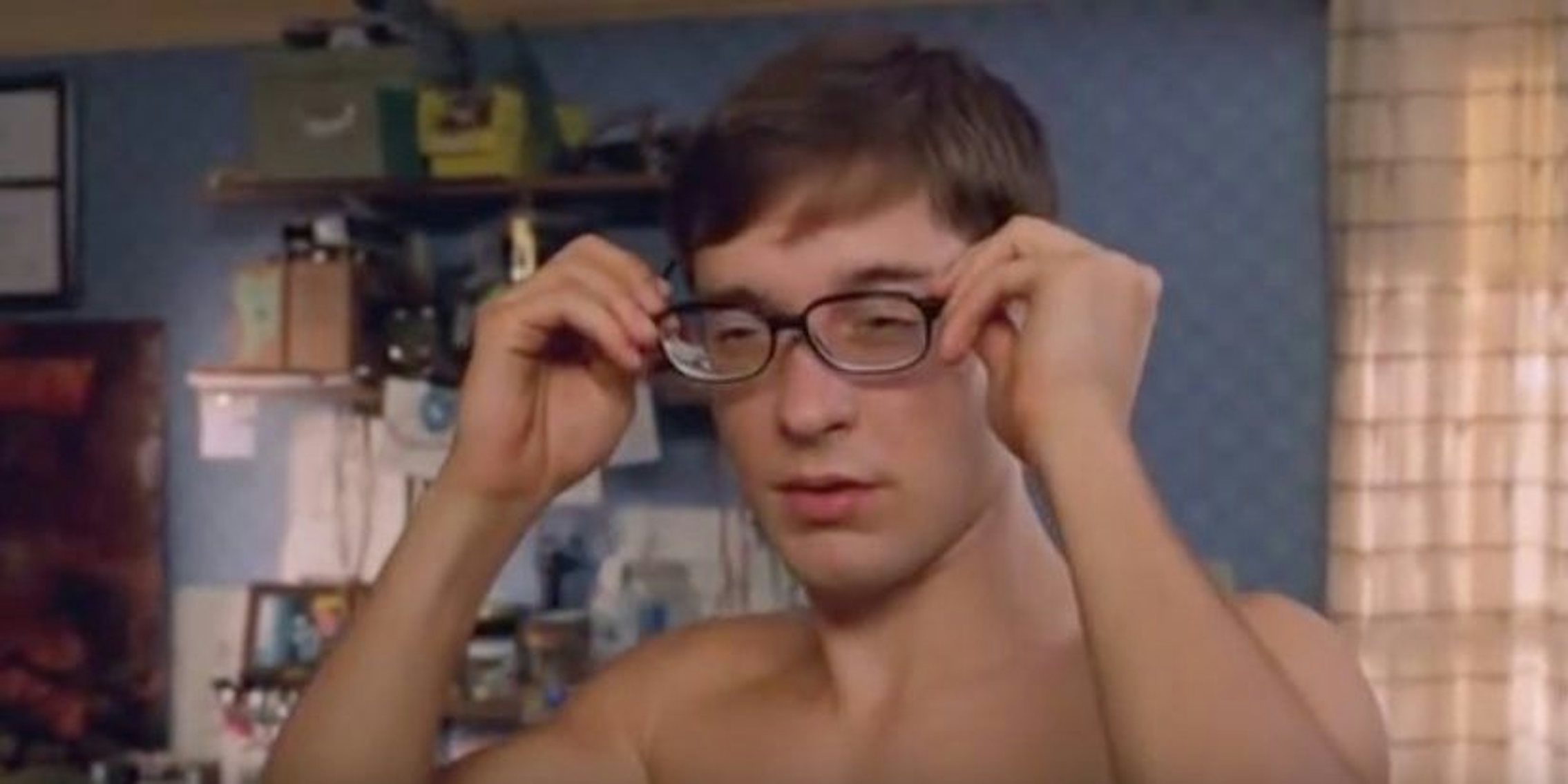 peter-parker-s-glasses-make-everything-clear-in-new-spider-man-meme