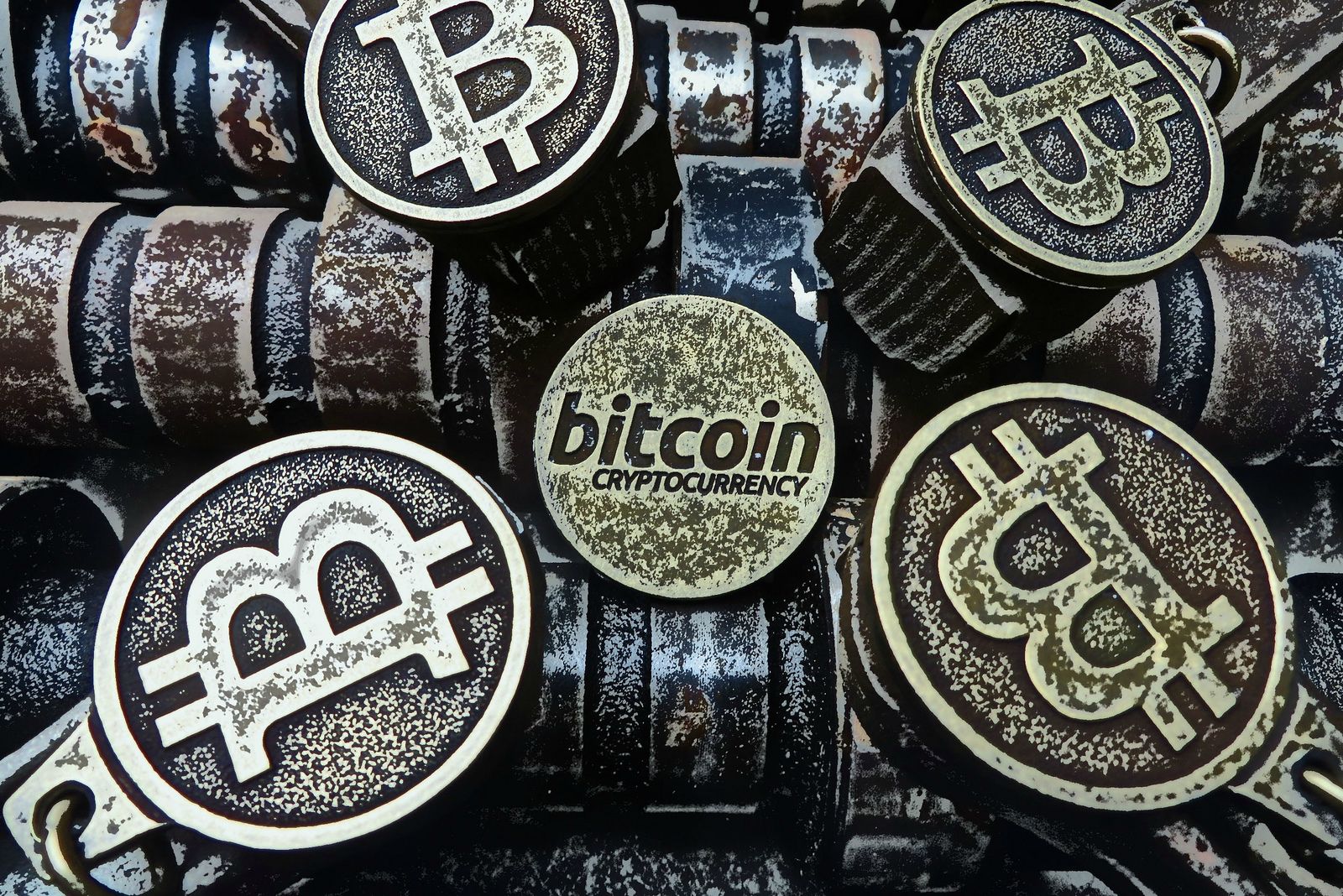 Bitcoin price plummets to 2-year low | The Daily Dot