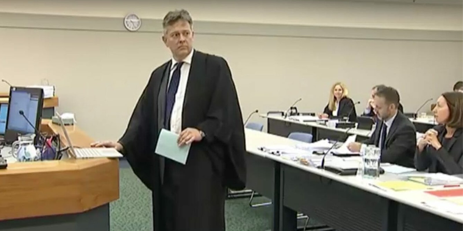 new zealand court listens to lose yourself by eminem