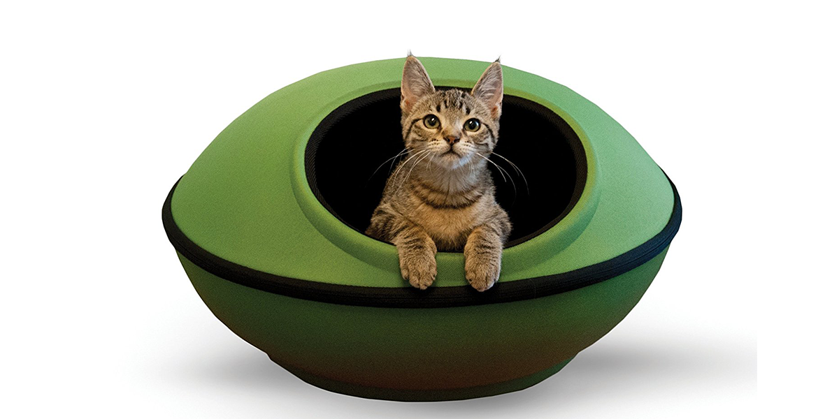 The dream pod keeps your pet as cozy and warm as possible