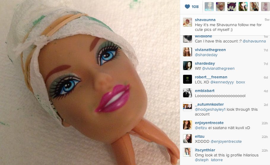 Ontvanger stuiten op overstroming This severed Barbie head has more Instagram followers than you - The Daily  Dot