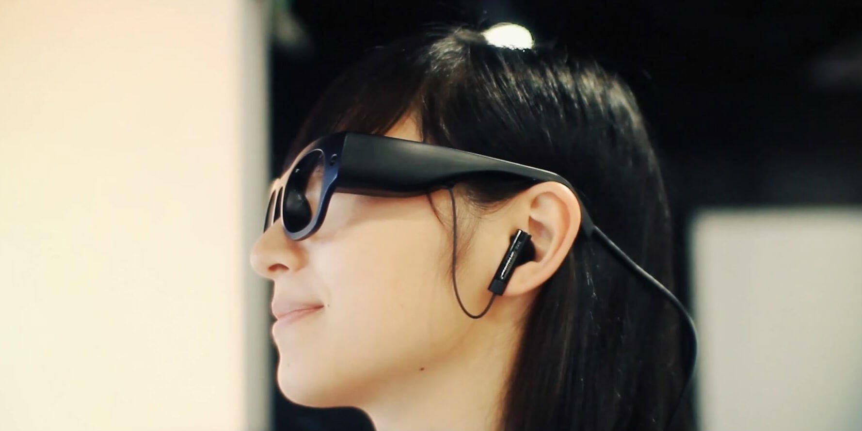 Oton Smart Glasses Read Text Aloud to the Visually Impaired