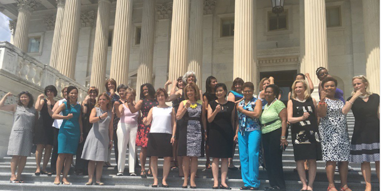 sleeveless congresswomen right to bare arms