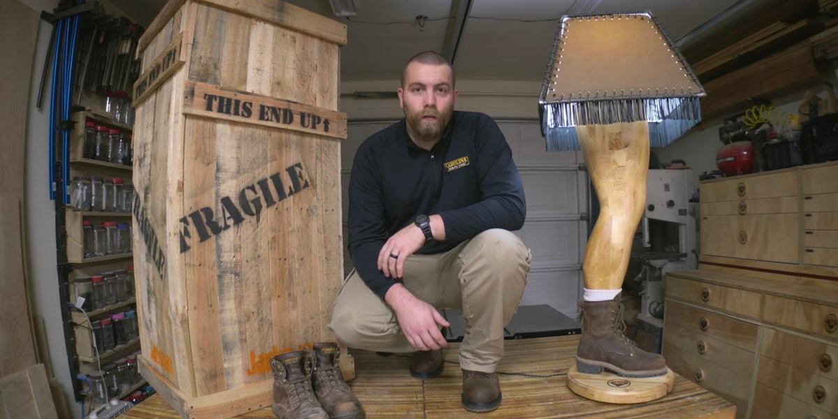 Paul Jackman made a 'manly' version of the leg lamp.