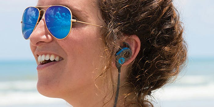 water resistant bluetooth earbuds