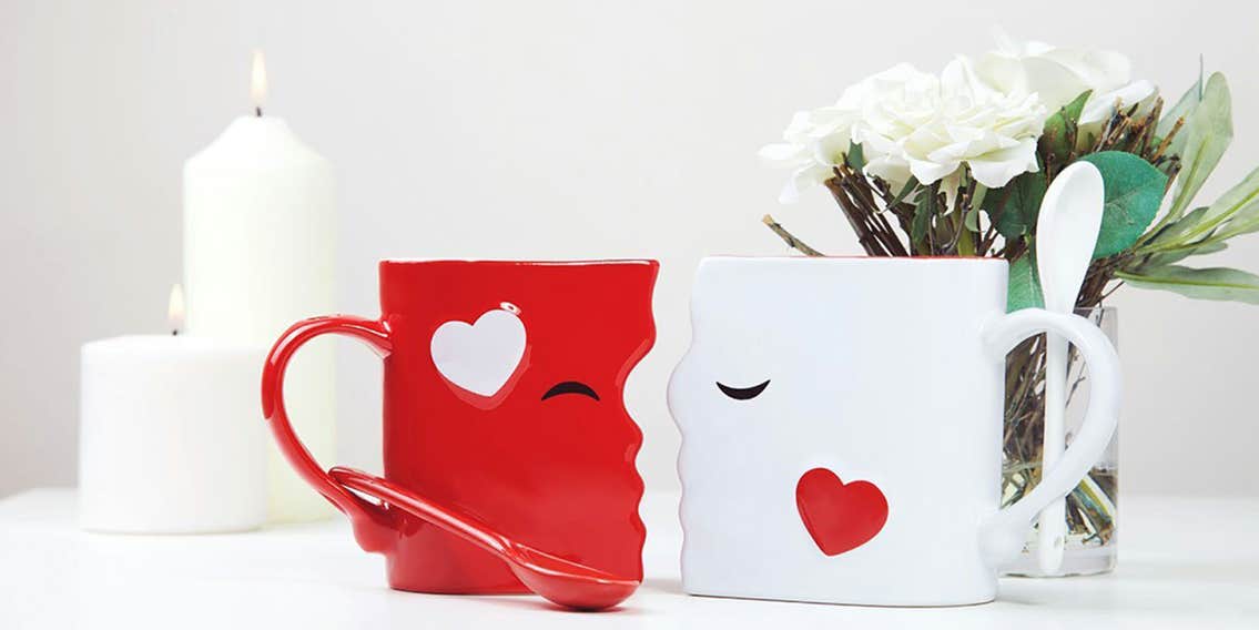 Kissing mugs perfect for couples who sip together (or apart)