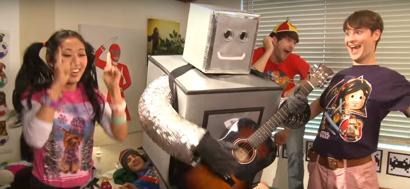 Smosh 16 Things You Didn't Know About the YouTube Comedy Duo