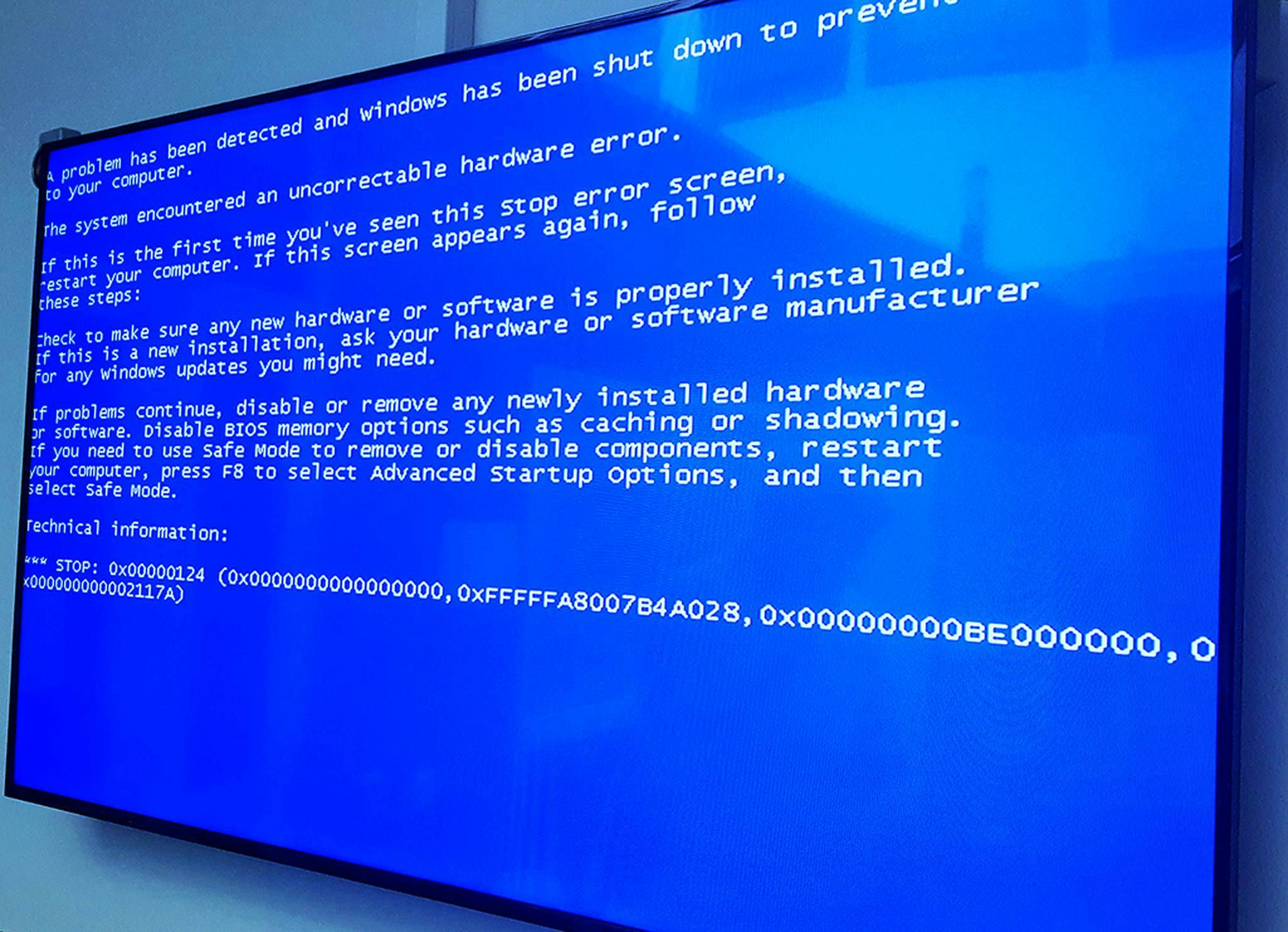 Has encountered a problem. Синий экран. Экран смерти. Синий экран смерти. Синий экран смерти Windows.