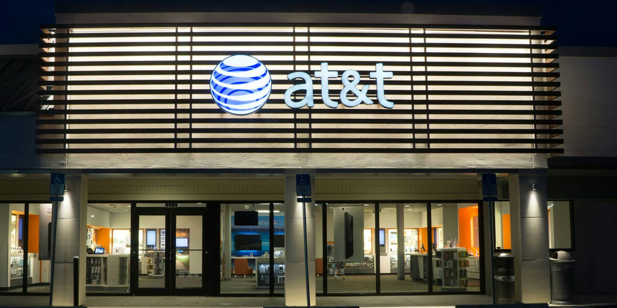 at-t-finally-offers-unlimited-data-to-all-of-its-customers