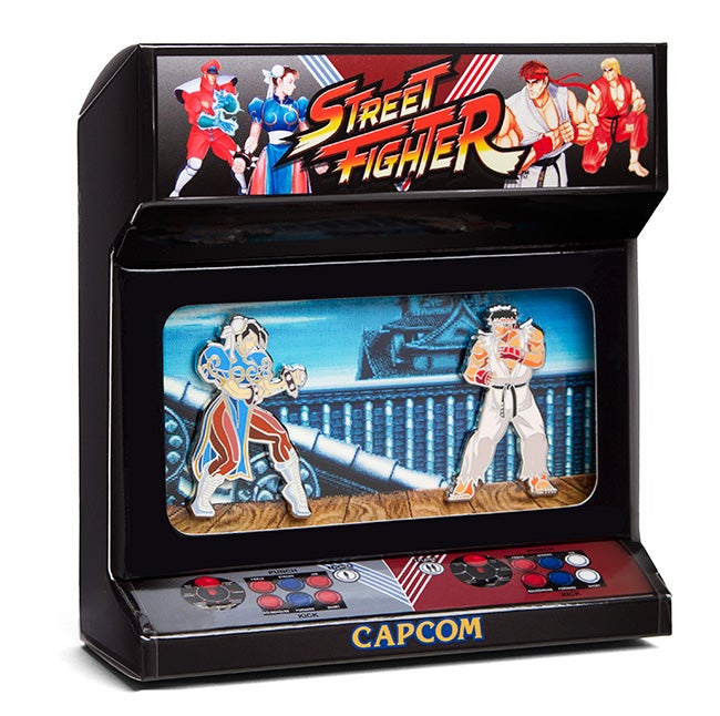 street fighter diorama pins