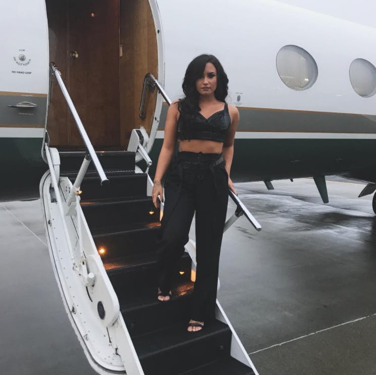 who has the most followers on Instagram : Demi Lovato